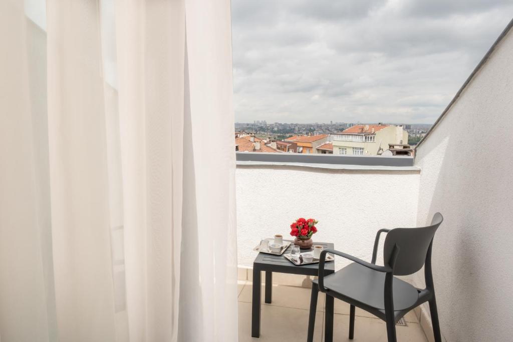 Elm Suite Hotel photo