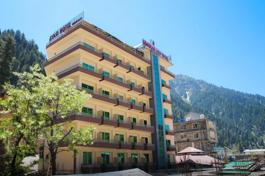 Jovial Gold Naran, hotel in Nārān