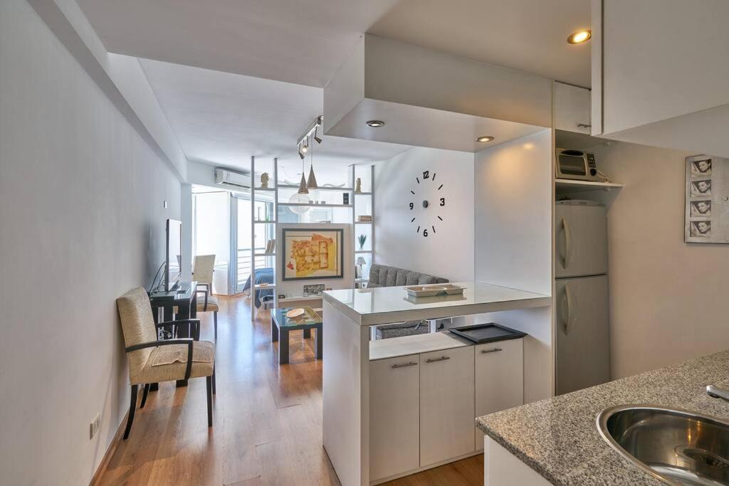 WEHOST BSAS - Premium Studio en San Telmo c PILETA GYM - 2