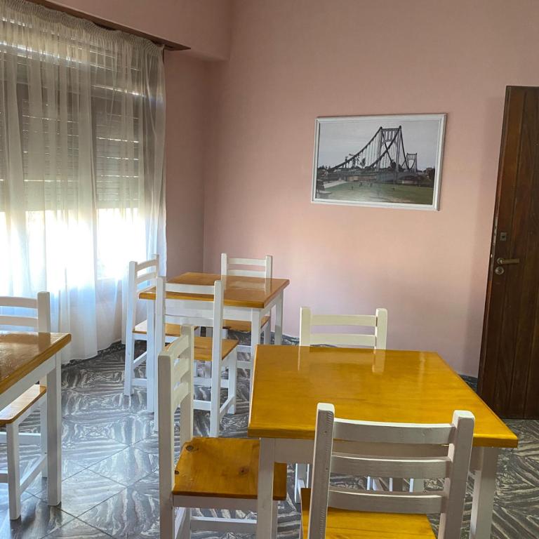 Hosteria - 5