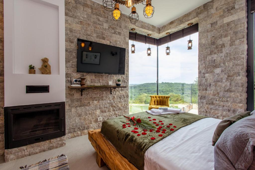 COUNTRYSIDE VILLA - 3