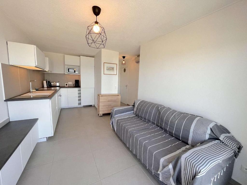 Appartement moderne 2 pièces avec clim, parking à Cavalaire - FR-1-226B-164 - 4