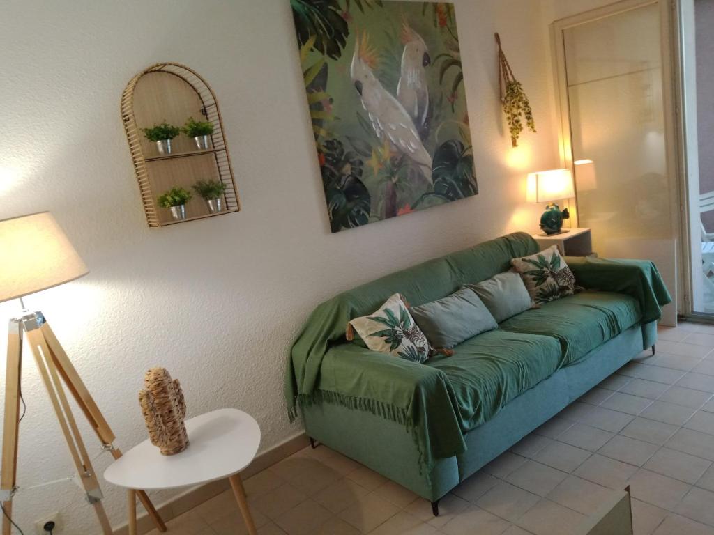 Studio Rez de jardin St Aygulf - 1
