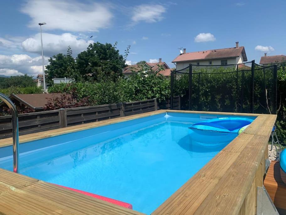 Maison avec piscine et jacuzzi