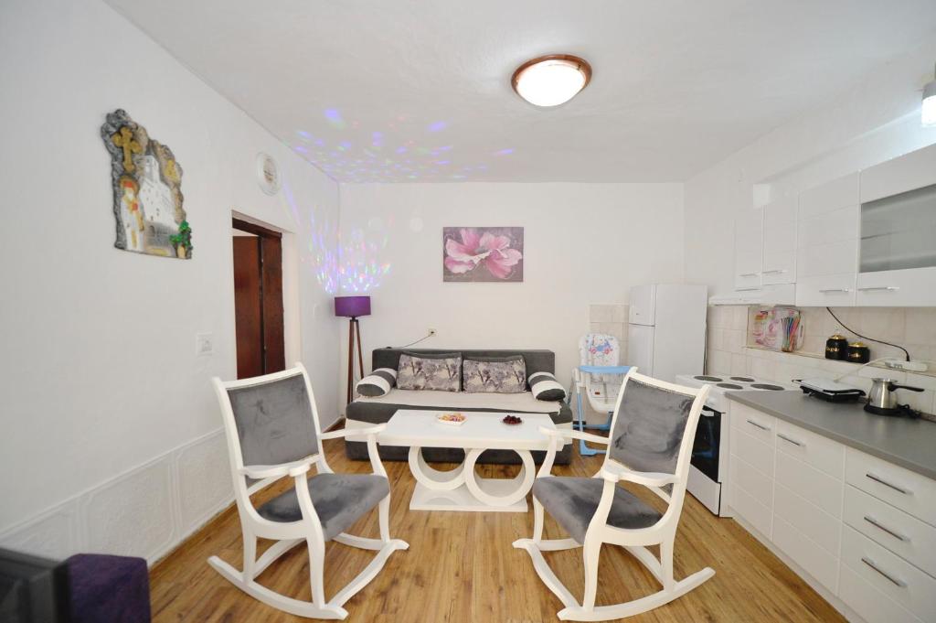 Apartman Stefan, Kotor