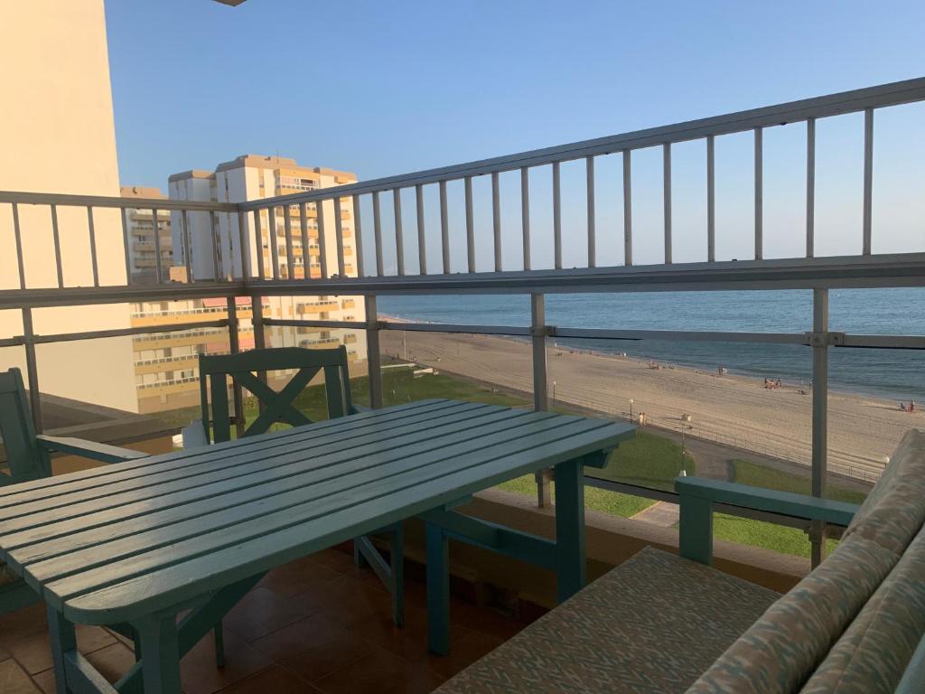 Apartamento Vista Bahia - Vistahermosa - 4