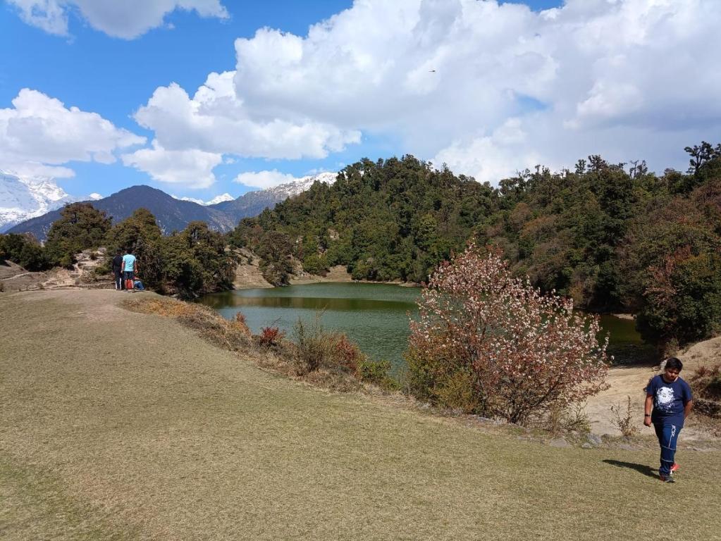 Ridhi Homestay Sari photo