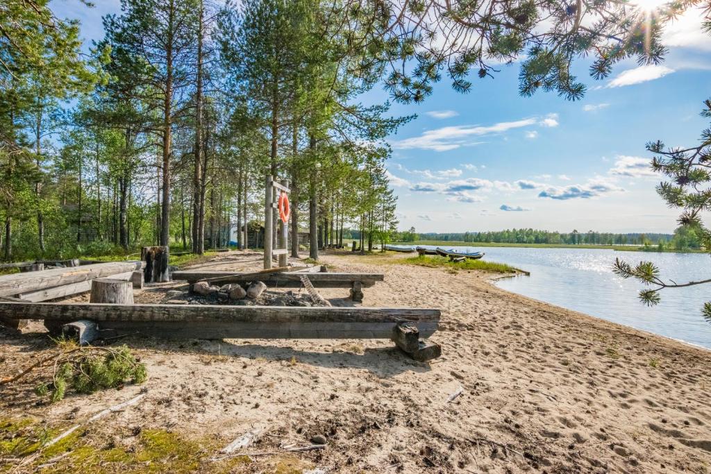 Basecamp Oulanka photo