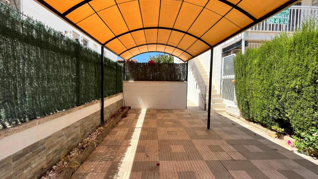 En La Llosa, apartamento con patio y barbacoa 101B - INMO22 - 4