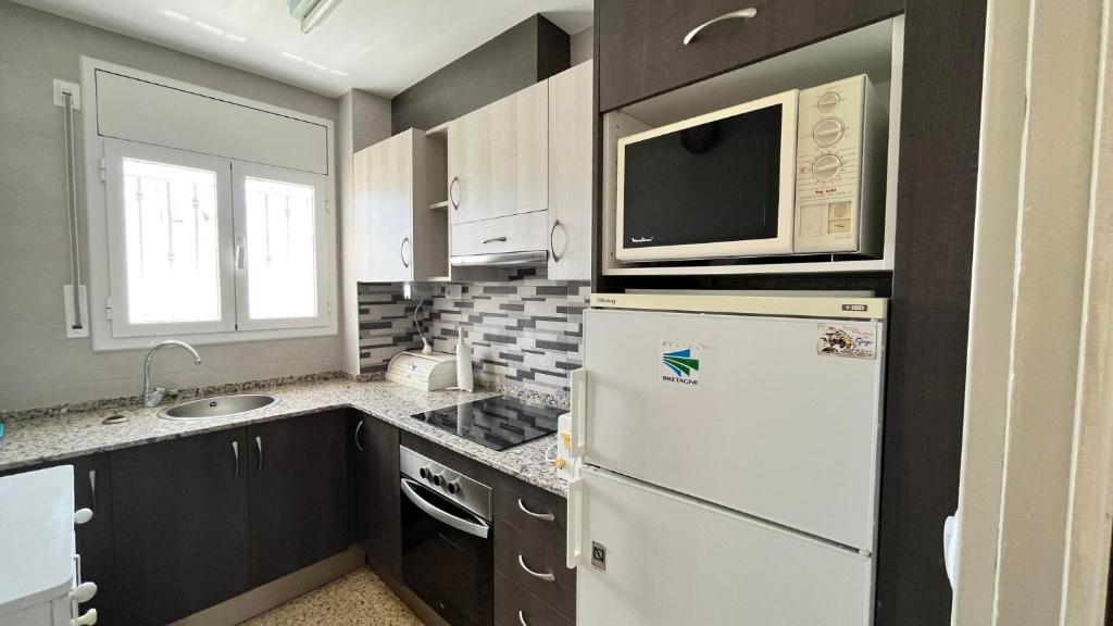 En La Llosa, apartamento con patio y barbacoa 101B - INMO22 - 2
