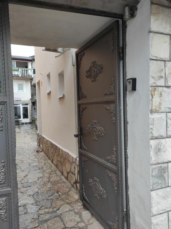 Exterior view, Apartments Golden Bridge in Mostar