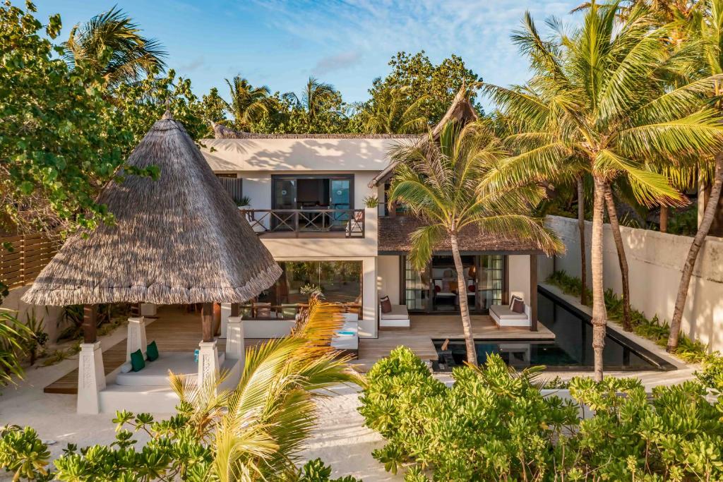 OZEN RESERVE BOLIFUSHI - Luxury All Inclusive with Free Transfers — Hotel building in Kaafu Atoll, Kaafu