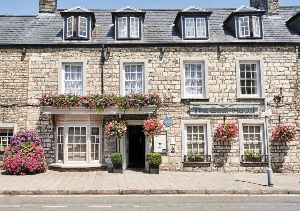 The Bear, Cowbridge、コウブリッジのホテル