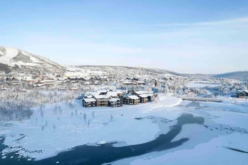 Nice apartment on Geilotunet, Close to city center, hotel in Geilo