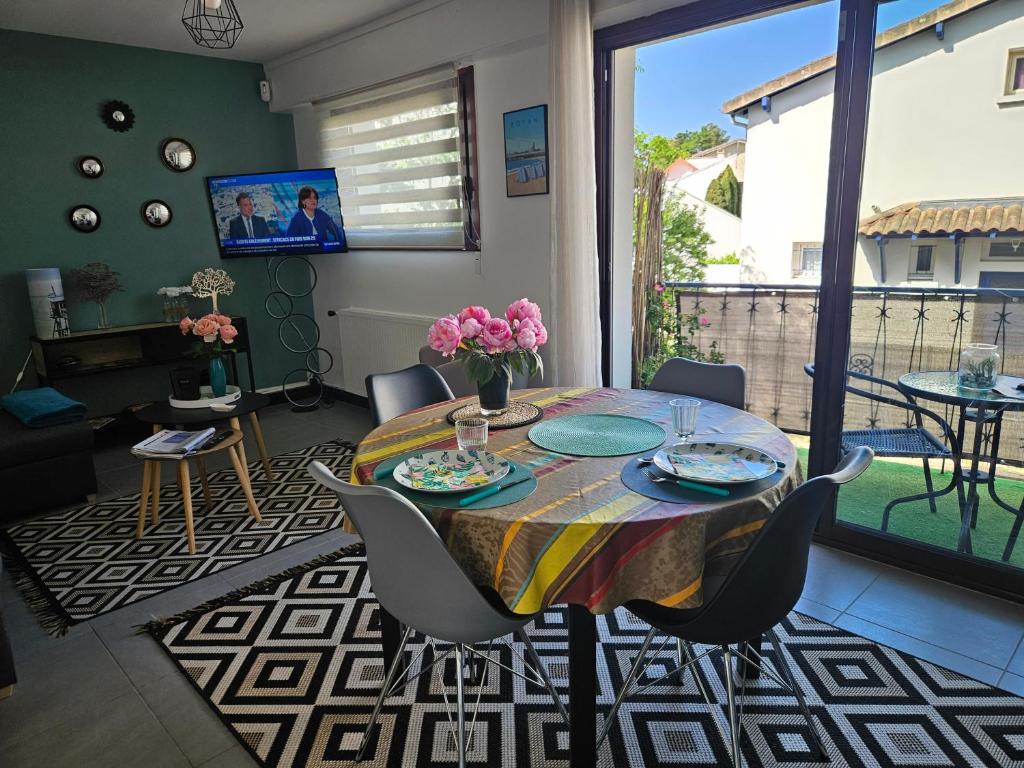 Appartement de charme , Royan, proche mer avec balcon. - 2