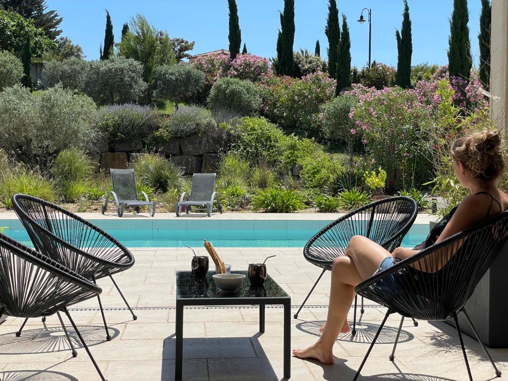 Villa ARTOS - piscine - 300 m2 - 4