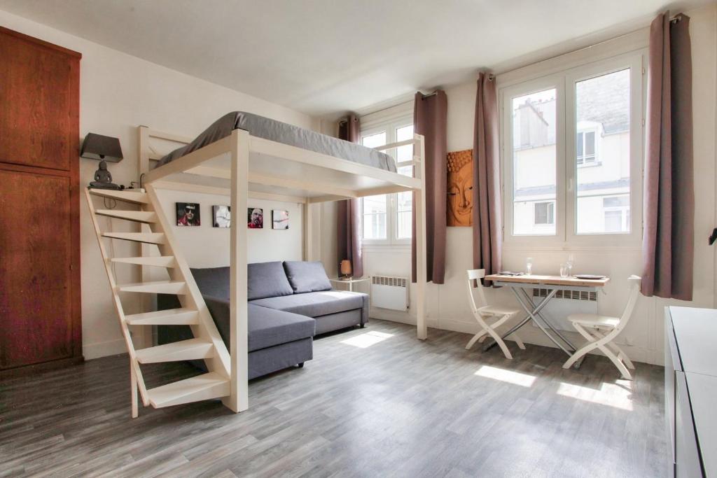 Montmartre Superbe Studio Paris Free Netflix - 2