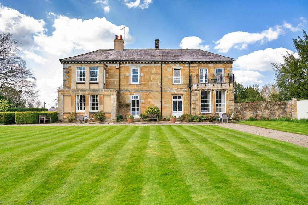 Finest Retreats - Roulston Hall Apt, Thirsk
