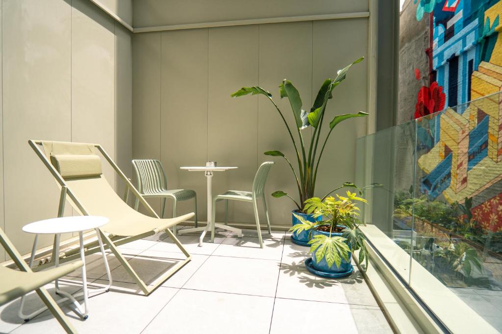 Akeah Hotel Gran Via Adults Only photo