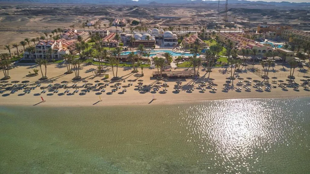 Protels Crystal Beach Resort，位于马萨阿拉姆的酒店