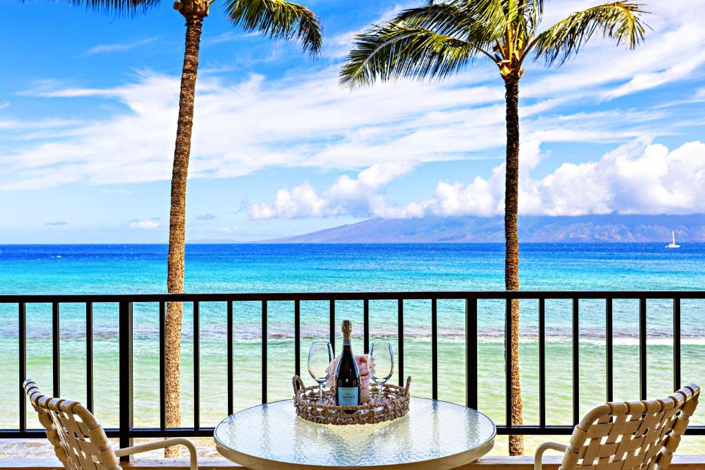 Paki Maui 303, Kahana