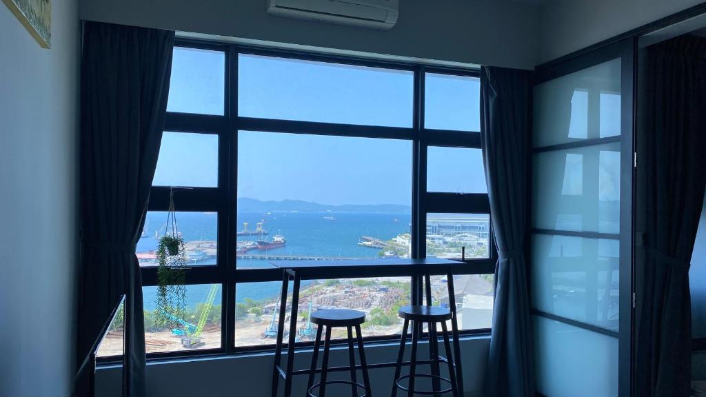 Vm Condo Seaview at Jesselton Quay photo