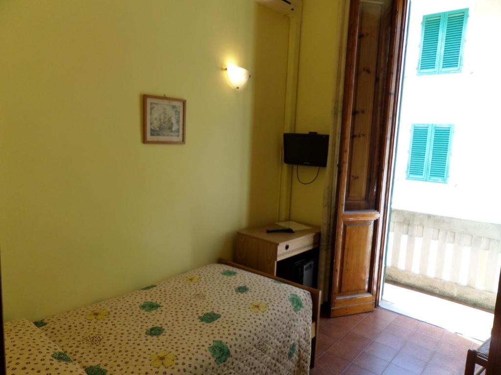Hotel Delizia Genovese photo