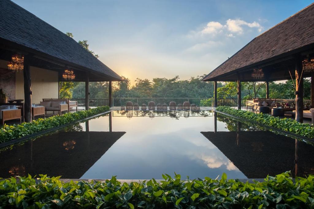 komaneka at bisma ubud hotel pool view
