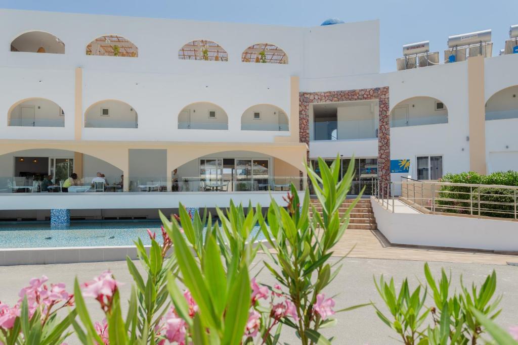 Belmare Hotel — Hotel building in Lardos, South Aegean