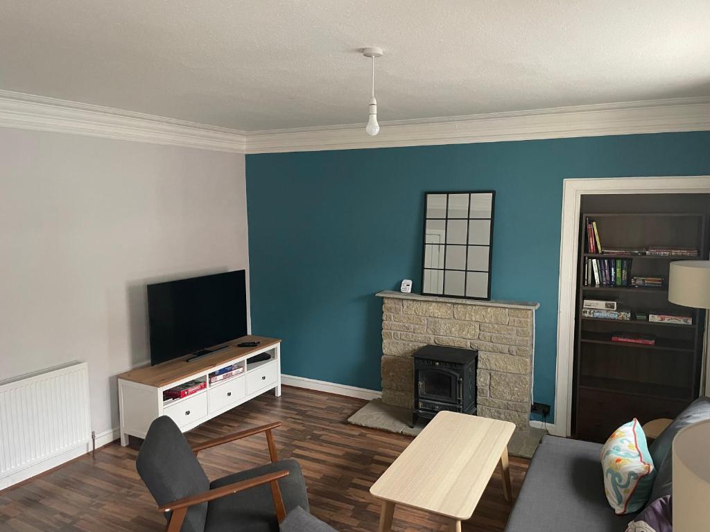 Lovely 2 bedroom condo in Burntisland, Fife