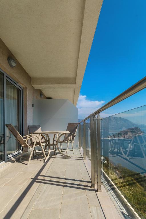 Tophill Altezza Premium - best view and pool - 5