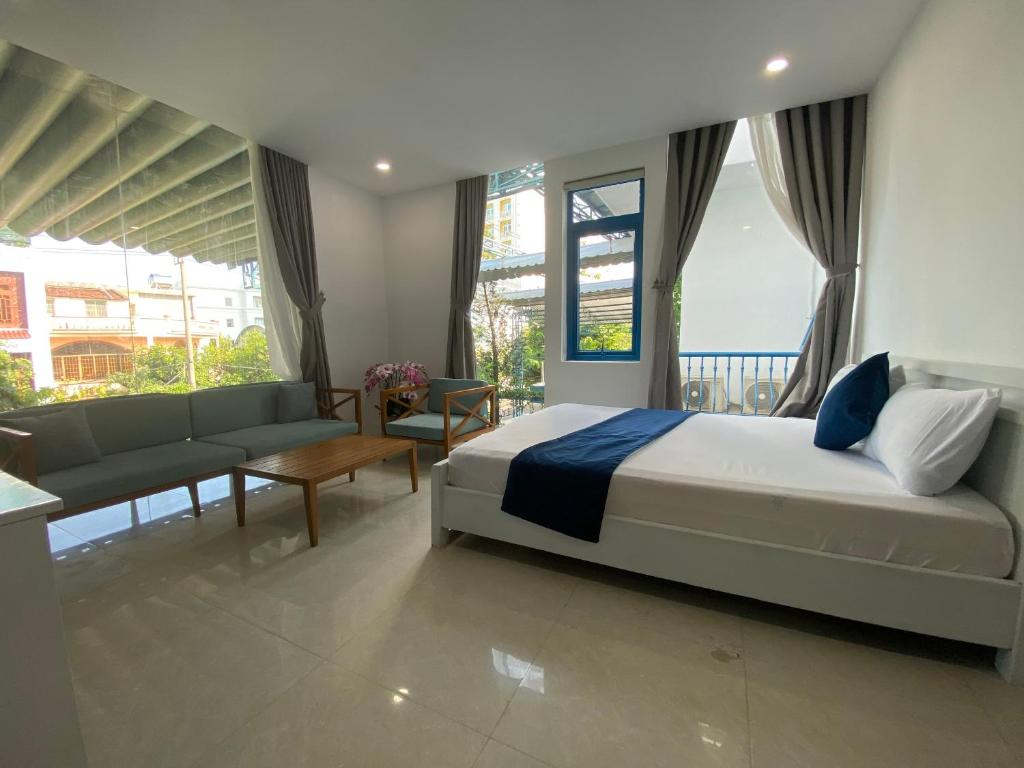 ALICIA HOTEL