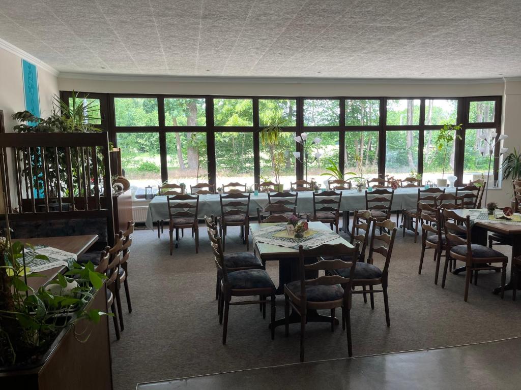 Landhotel & Restaurant Zum Krug im grunen Kranze 전경