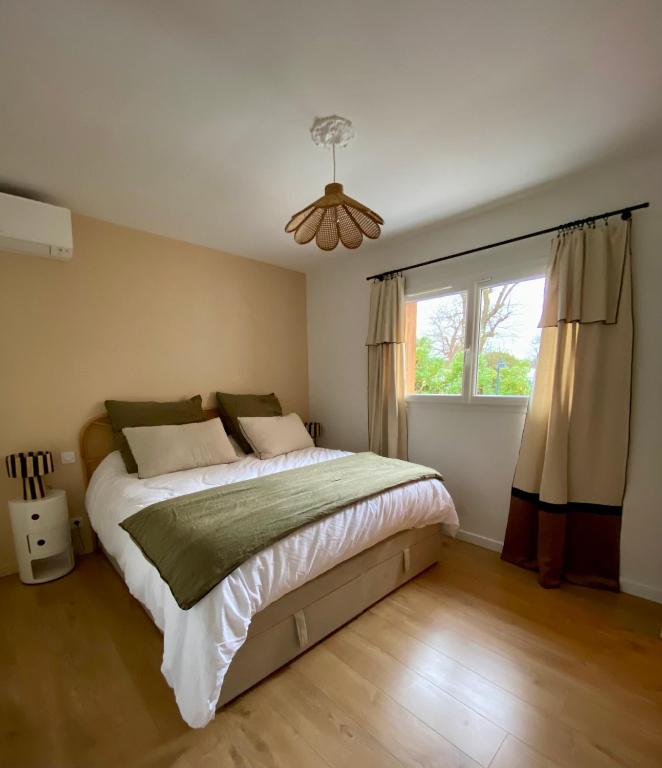 Villa Jeane-Rose, maison en bois avec Piscine - 5