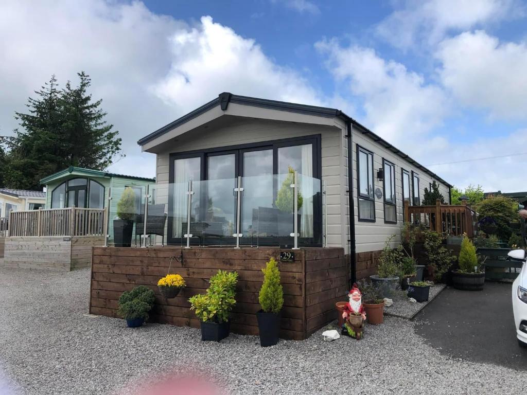 Lake District Luxury Lodge, Cockermouth - pet-friendly stay