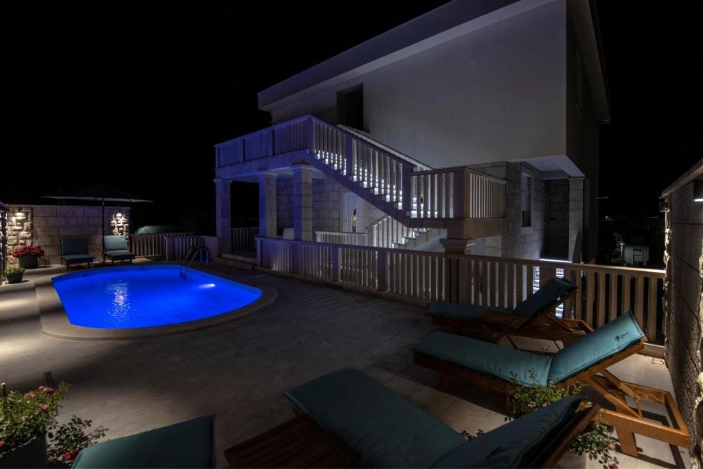 Harmonija Ivanica, Ivanica