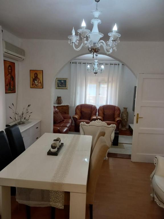 Goran Apartmani, Igalo