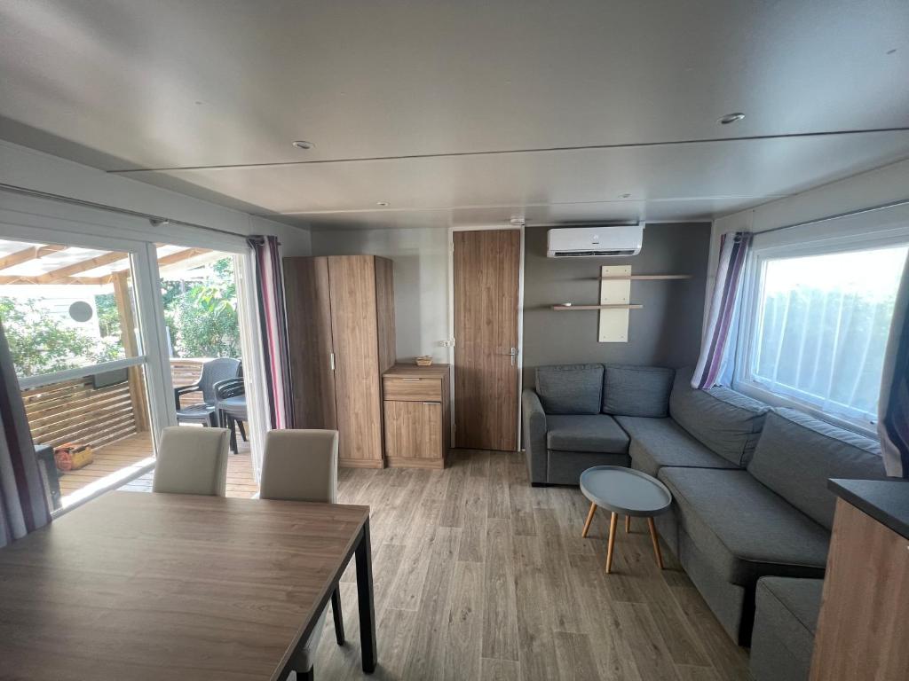 MOBILHOME CAMPING 4 étoiles NARBONNE-PLAGE - 2