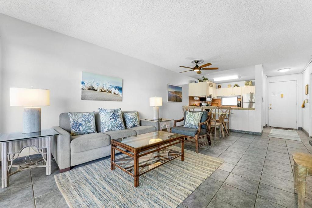 Kihei Akahi B102, Wailea