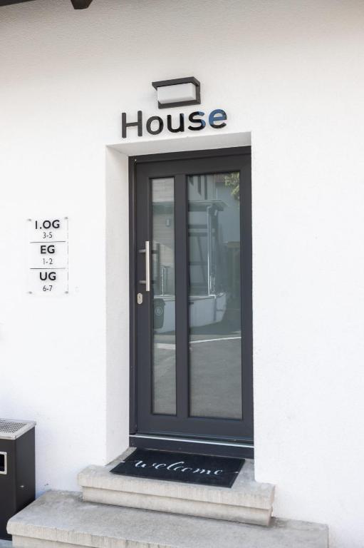 Rooms by StayStay I 24 Hours Check-In - 2
