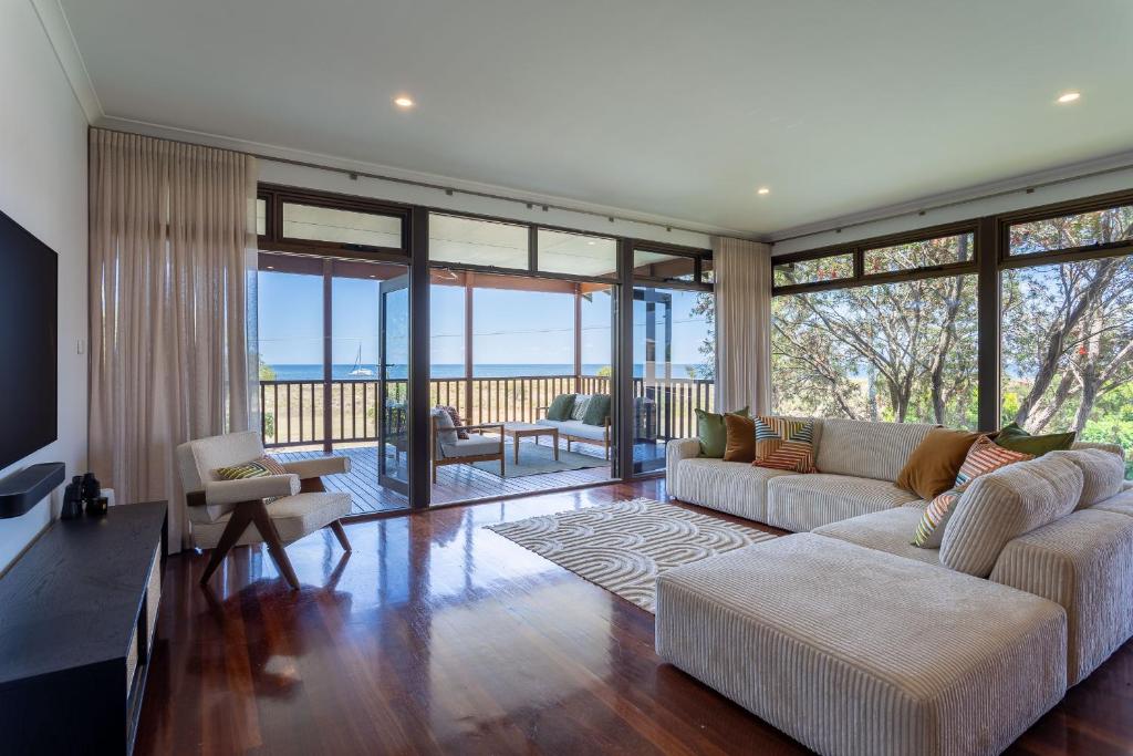 Summer of 81 I Private Properties, Vasse