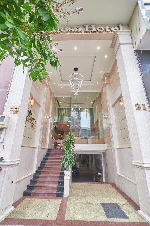 Bin Bin 10 - Mimosa Hotel Near Tan Son Nhat Airport photo