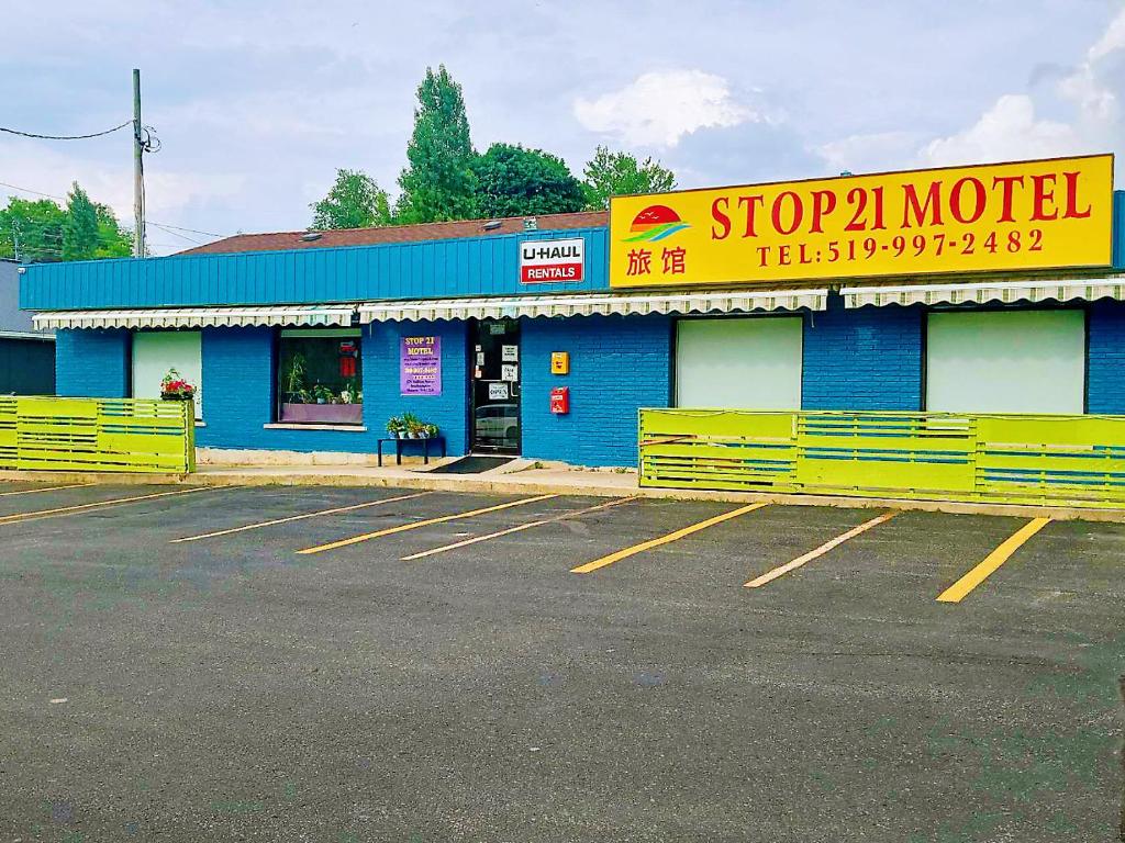 Stop 21 Motel — Hotel in Saugeen Shores (ON)