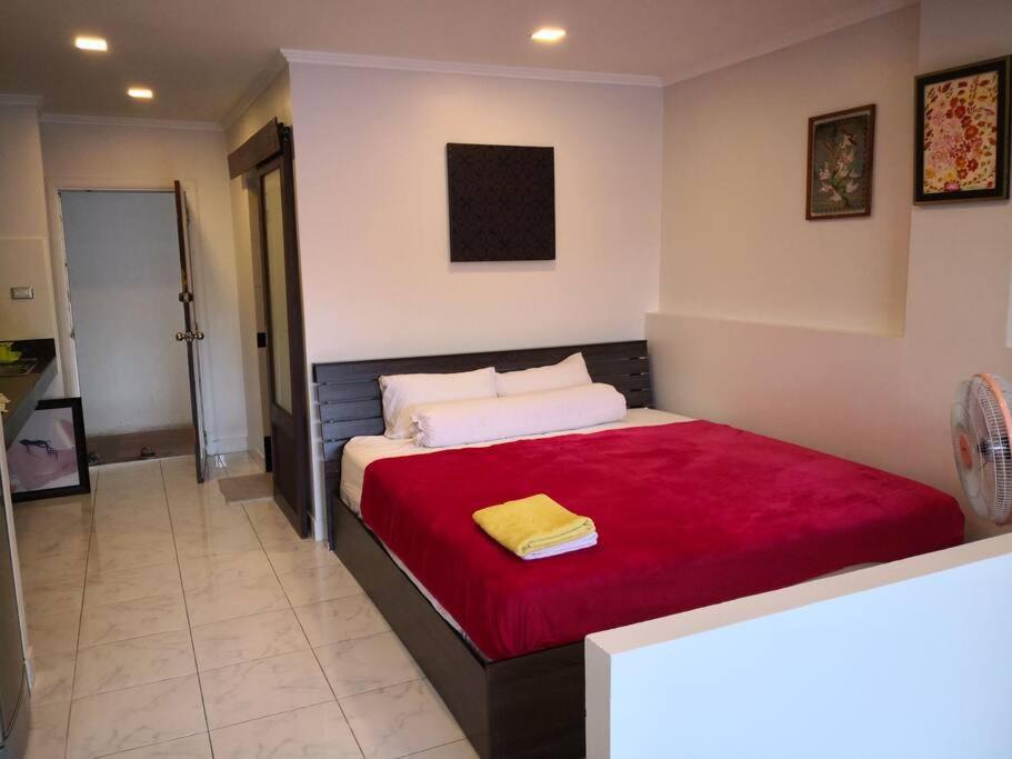 buget appartment soi 5, Pattaya South