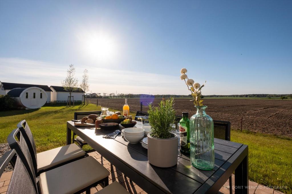 Urlaub de luxe unter Reet Inseldomizil Stolpe Thoresen photo