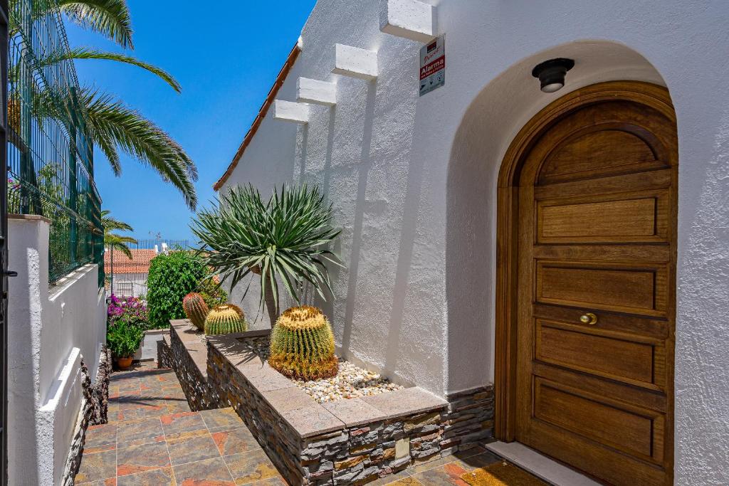 Buenavista Panoramic Villa in Costa Adeje - 4