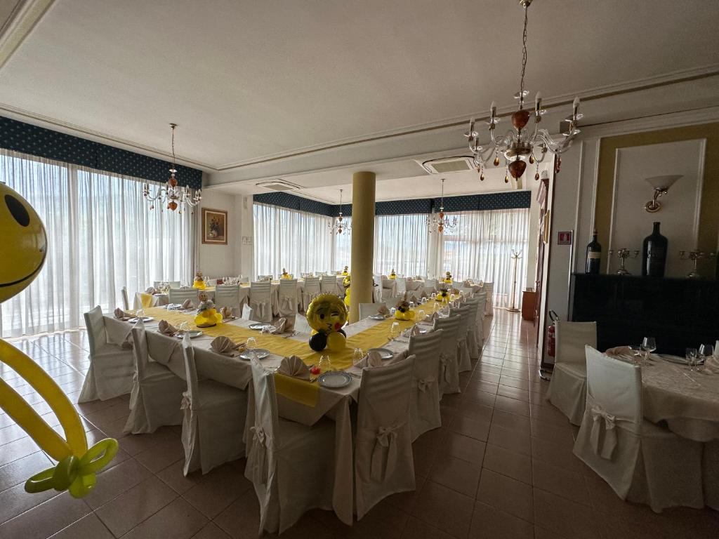 Cristal Hotel photo