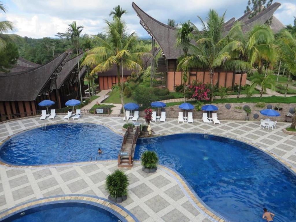 1. Toraja H..