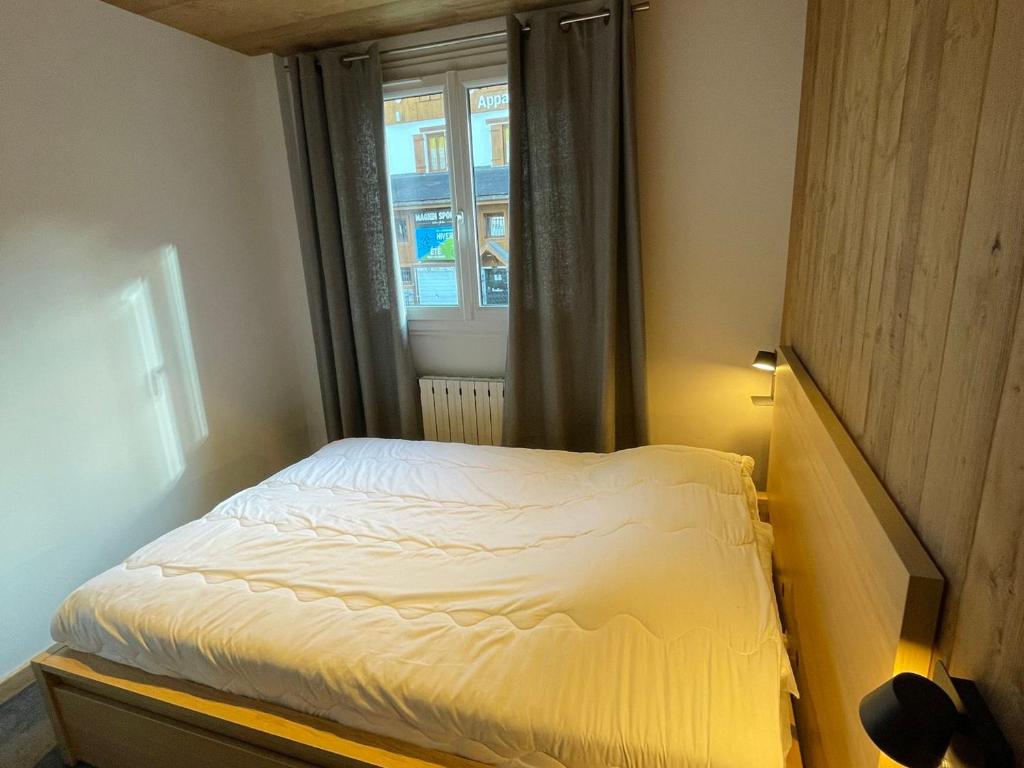 3 pièces, 2 chambres, balcon et parking, pour 6 personnes - FR-1-263-89 - 4