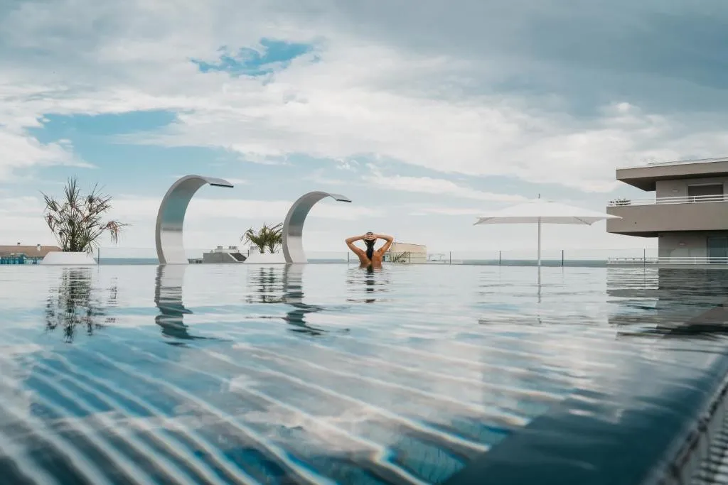 J44 Lifestyle Hotel, hotel in Lido di Jesolo